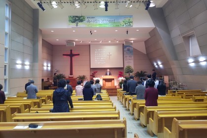 부활주일 새벽, 주일낮 예배 풍경